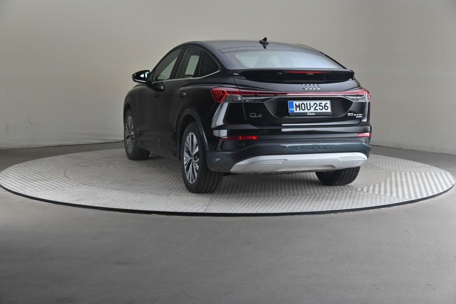Audi Q4 e-tron vaihtoauto