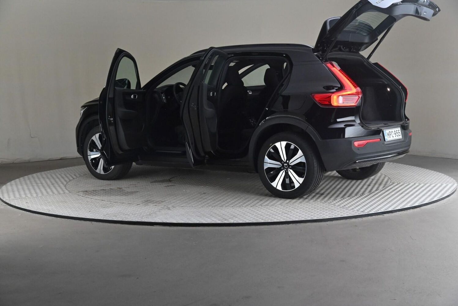 Volvo XC40 vaihtoauto