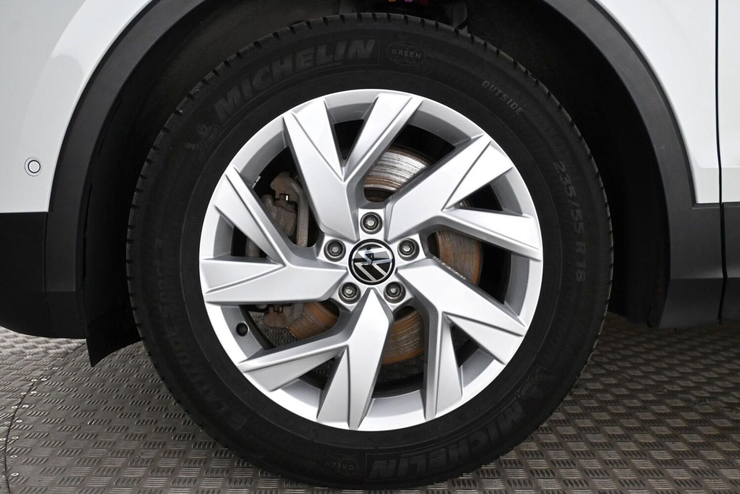 Volkswagen Tiguan vaihtoauto