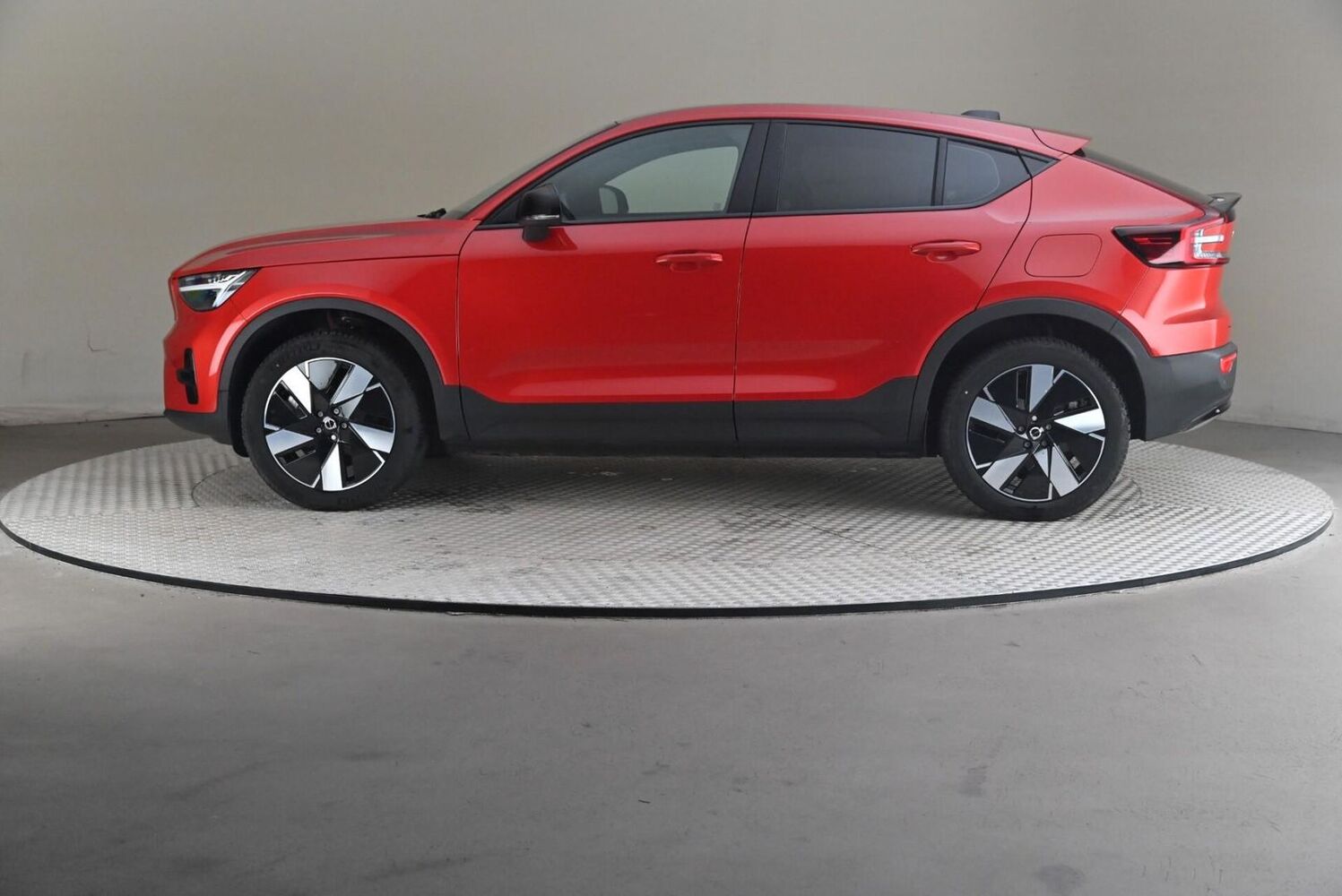 Volvo C40 vaihtoauto