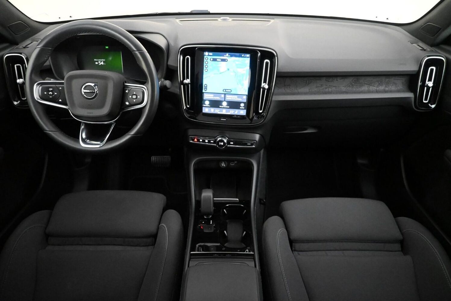 Volvo C40 vaihtoauto