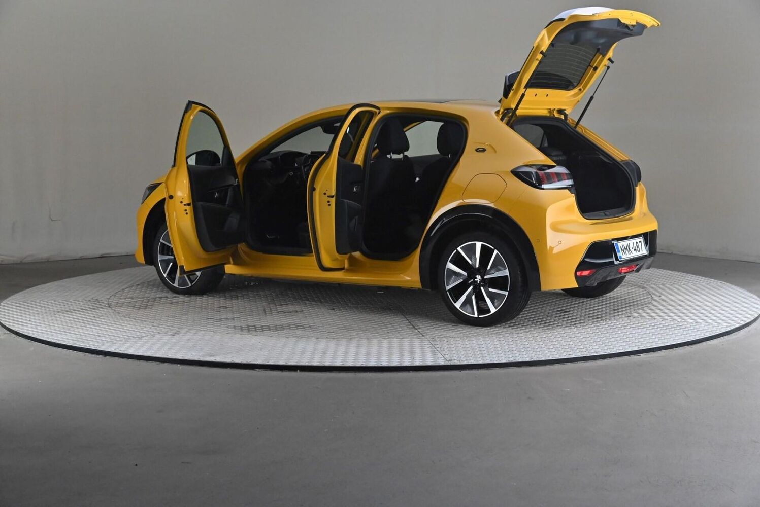 Peugeot e-208 vaihtoauto