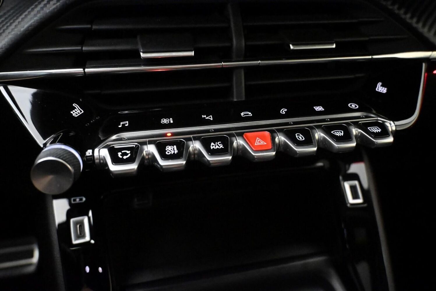 Peugeot e-208 vaihtoauto