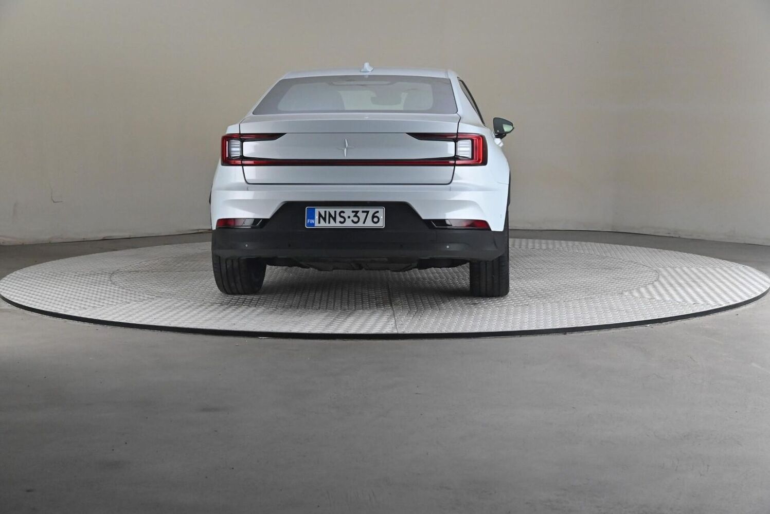 Polestar 2 vaihtoauto