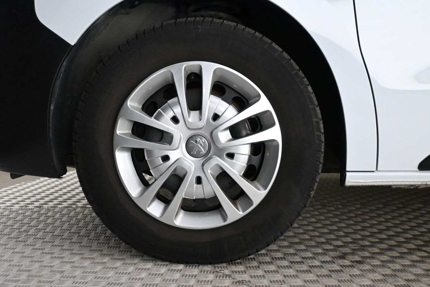 Peugeot Expert vaihtoauto