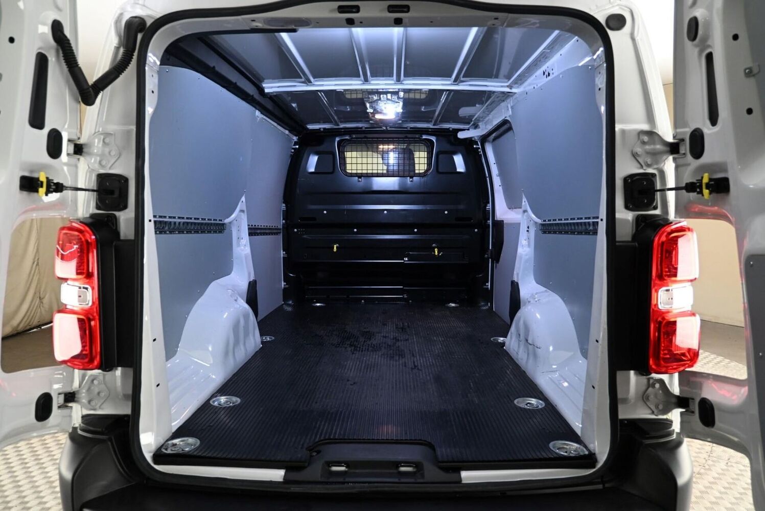 Peugeot Expert vaihtoauto