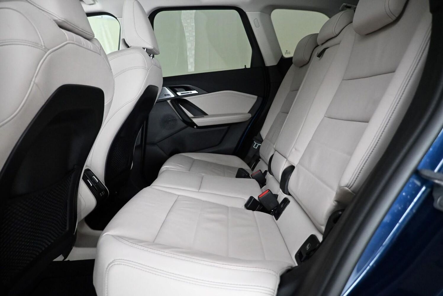 BMW iX1 vaihtoauto
