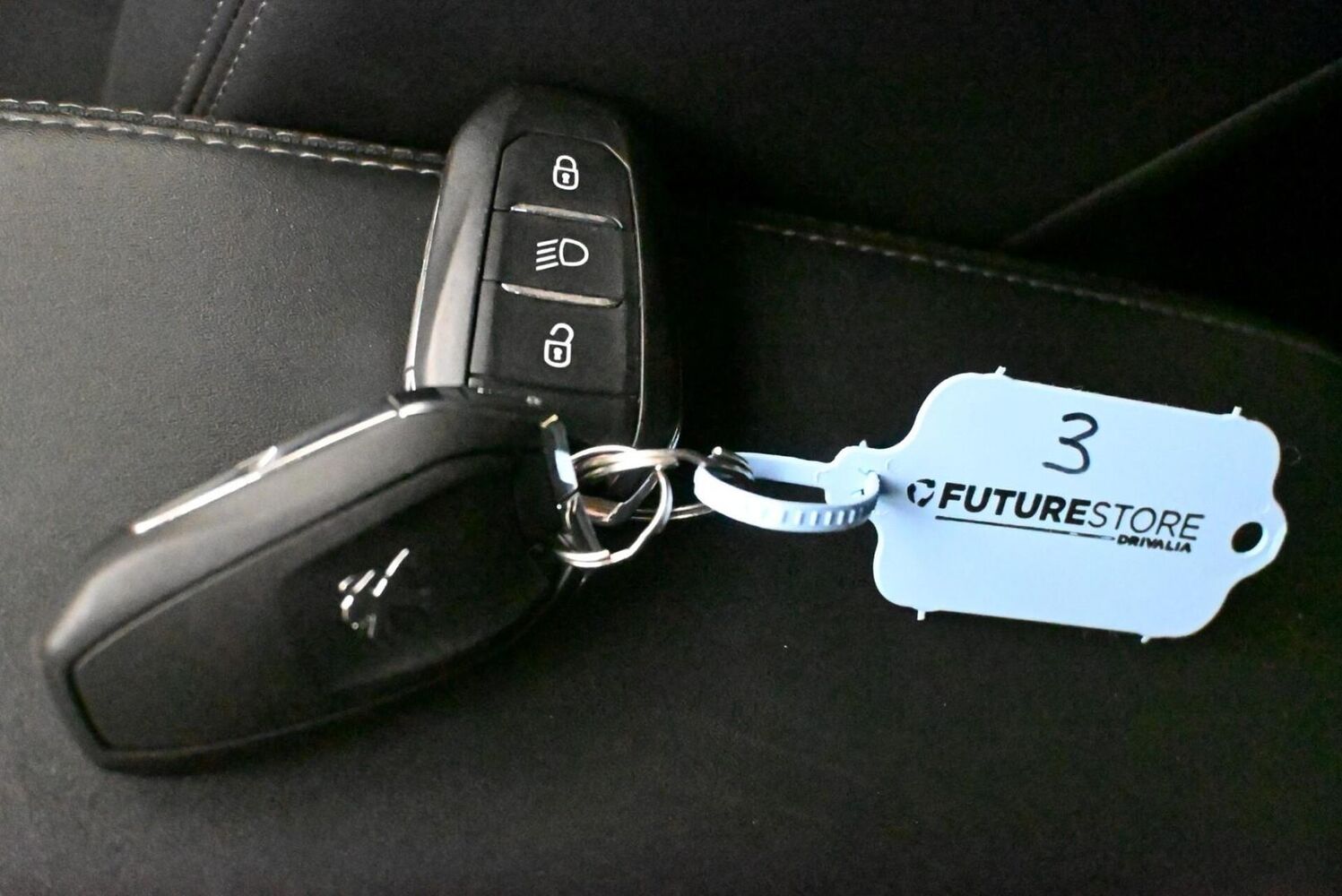 Peugeot 2008 vaihtoauto