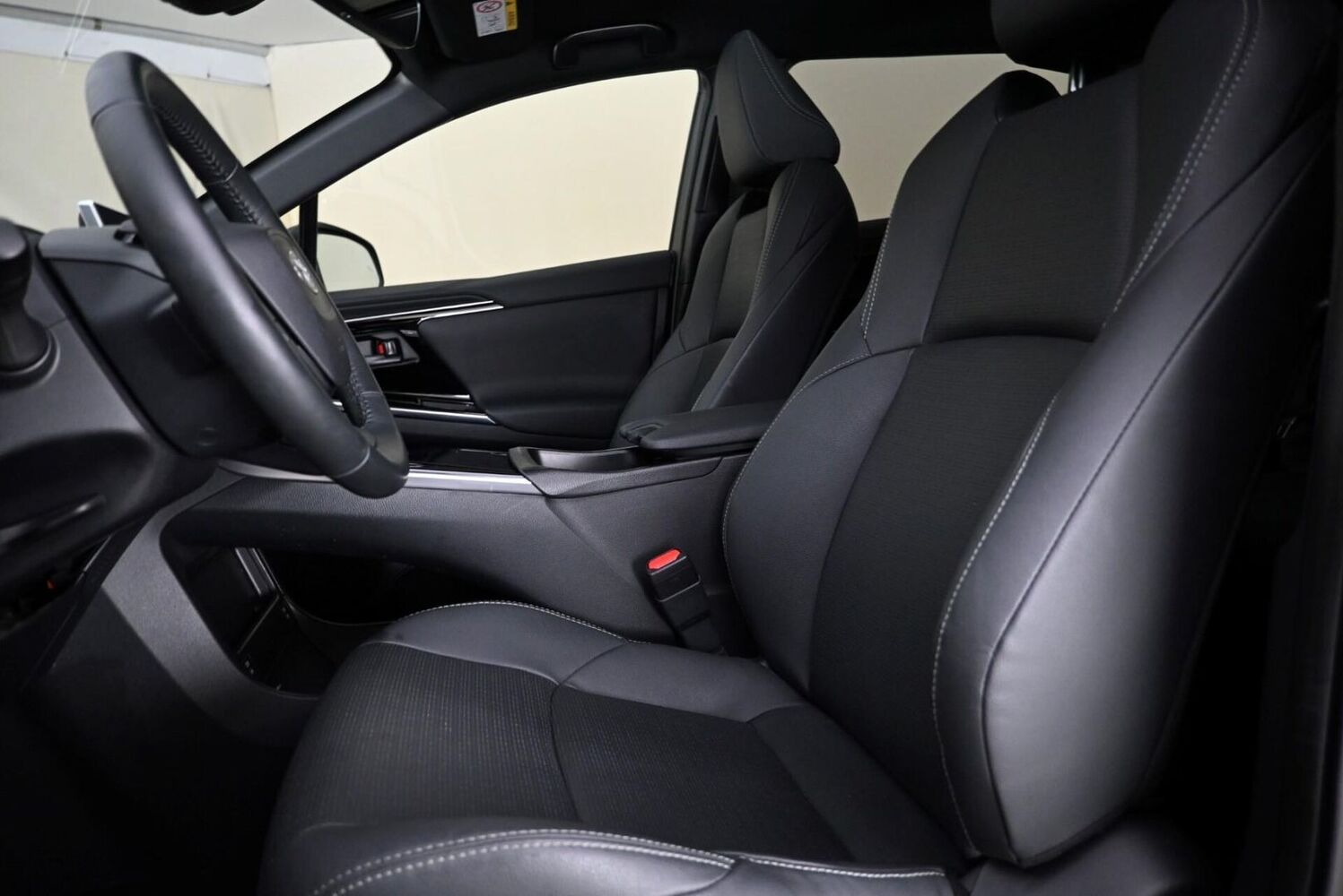 Toyota bZ4X vaihtoauto