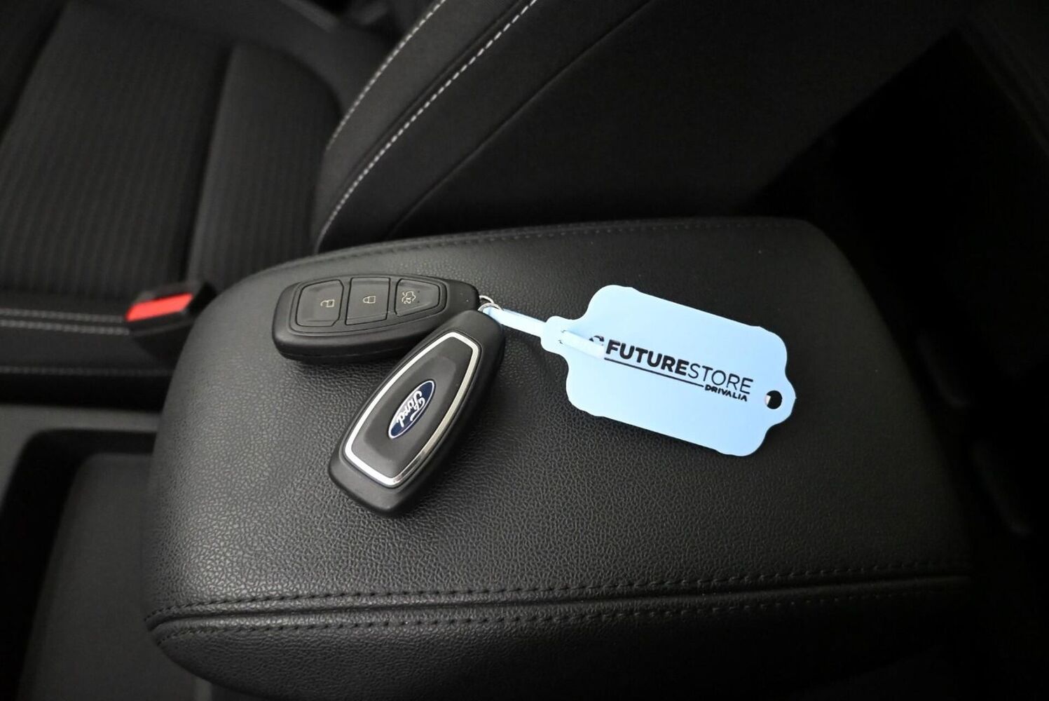 Ford Kuga vaihtoauto