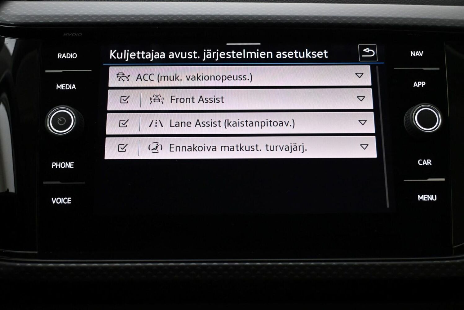 Volkswagen T-Cross vaihtoauto