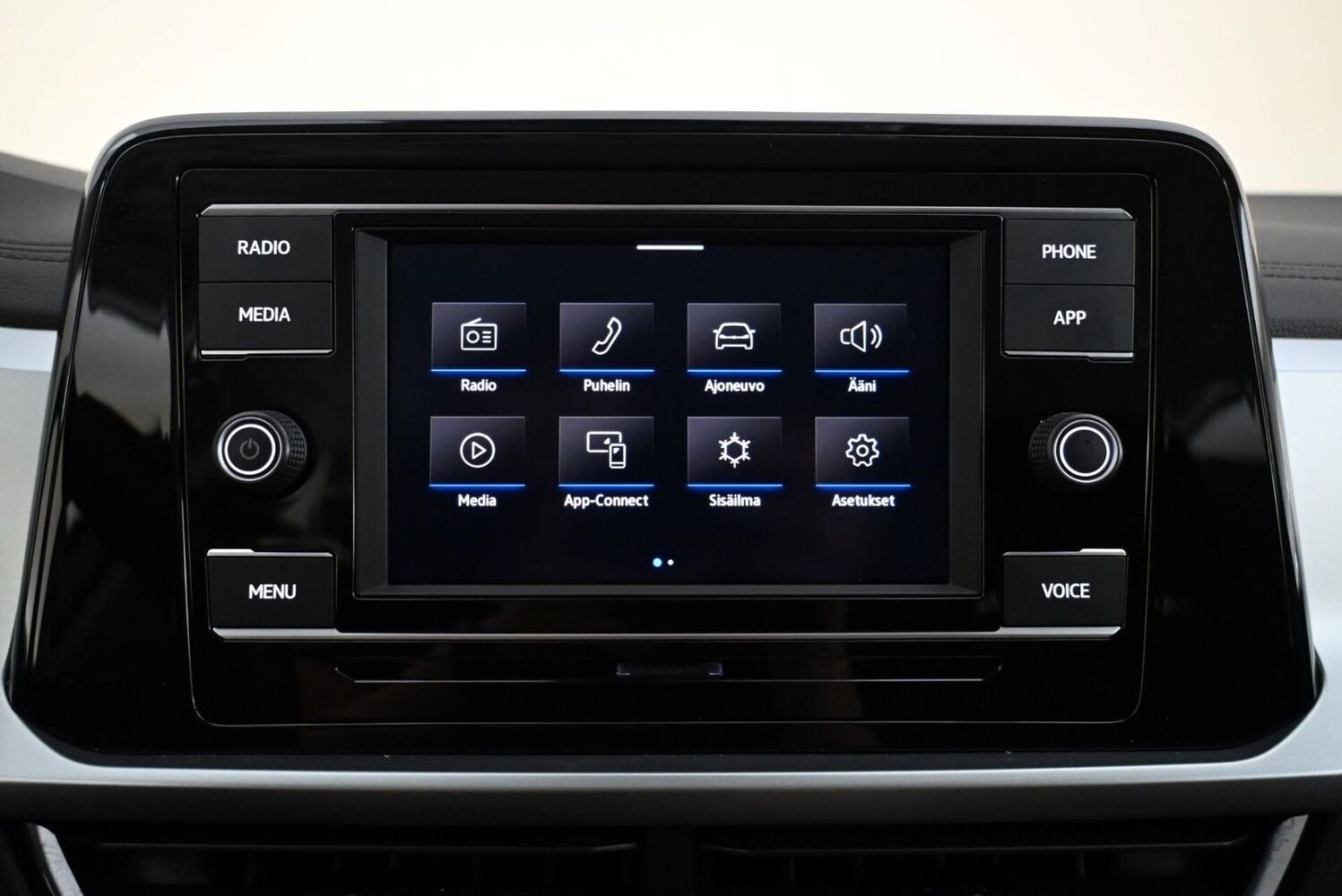 Volkswagen T-Roc vaihtoauto