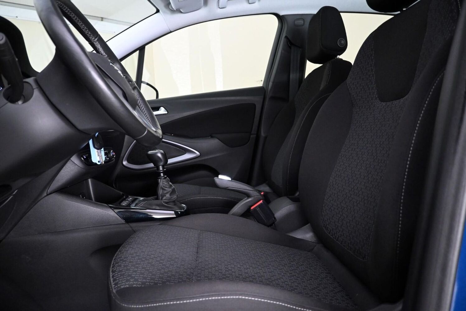 Opel Crossland vaihtoauto