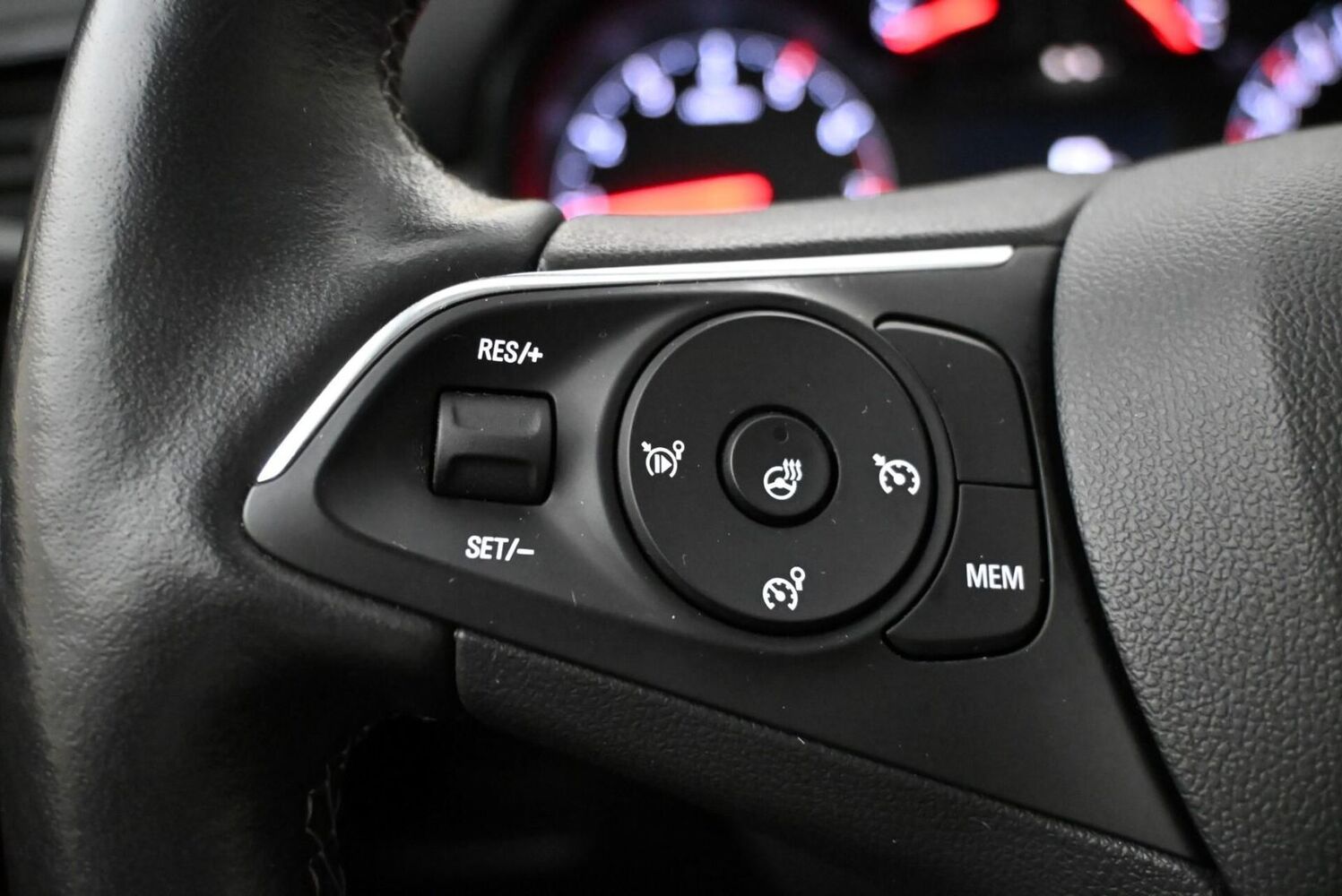 Opel Crossland vaihtoauto