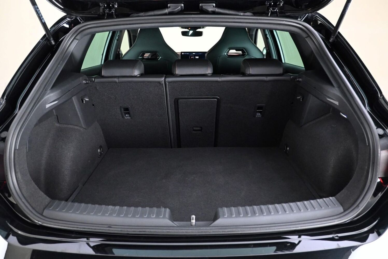 Cupra Leon vaihtoauto