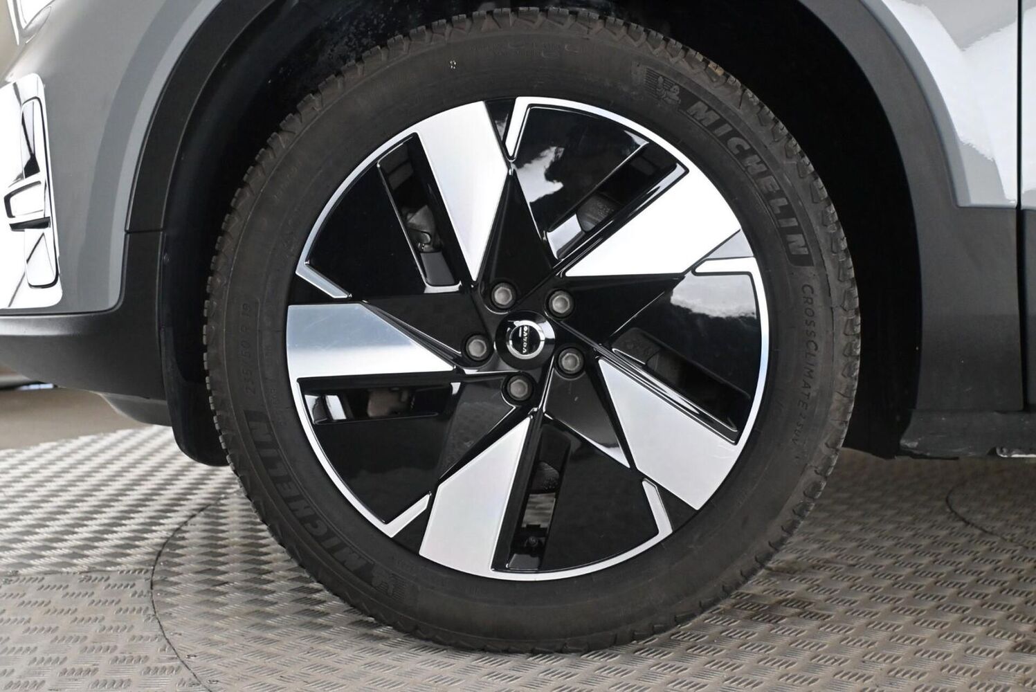 Volvo C40 vaihtoauto