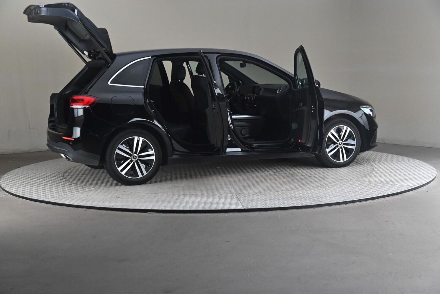 Mercedes-Benz B vaihtoauto