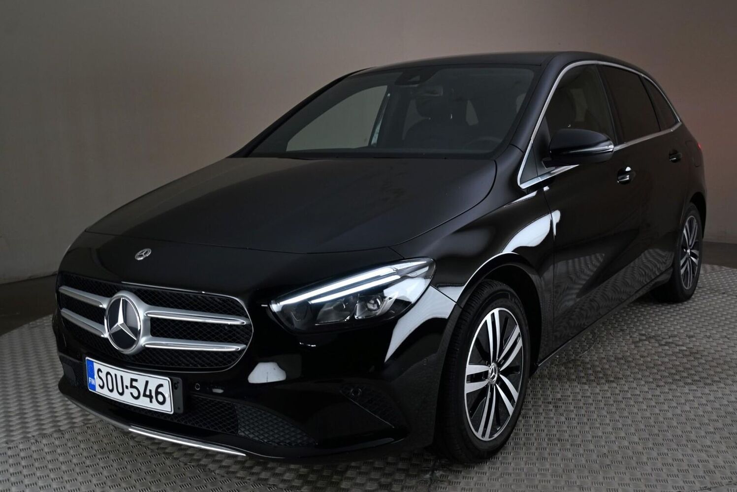Mercedes-Benz B vaihtoauto
