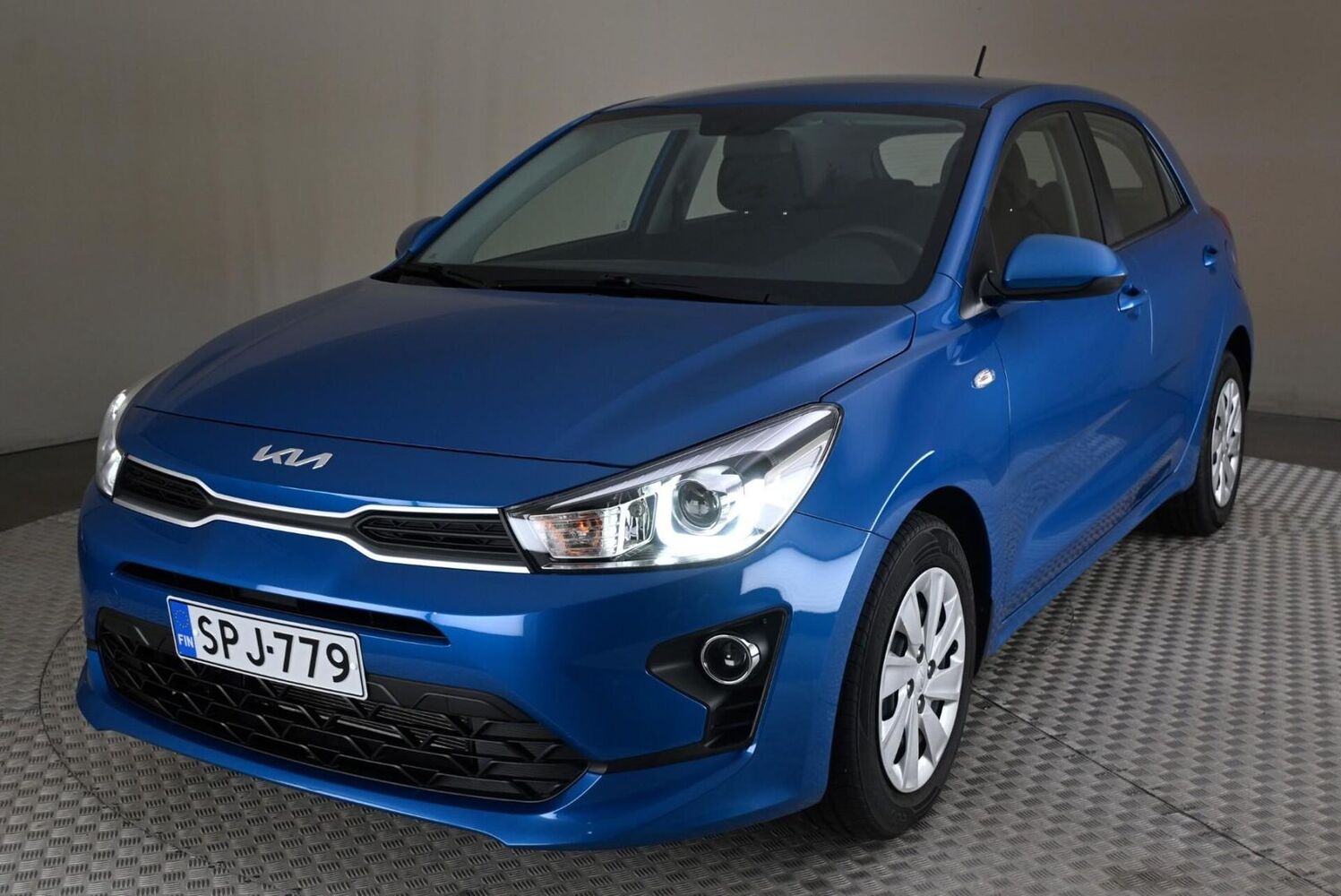Kia Rio vaihtoauto