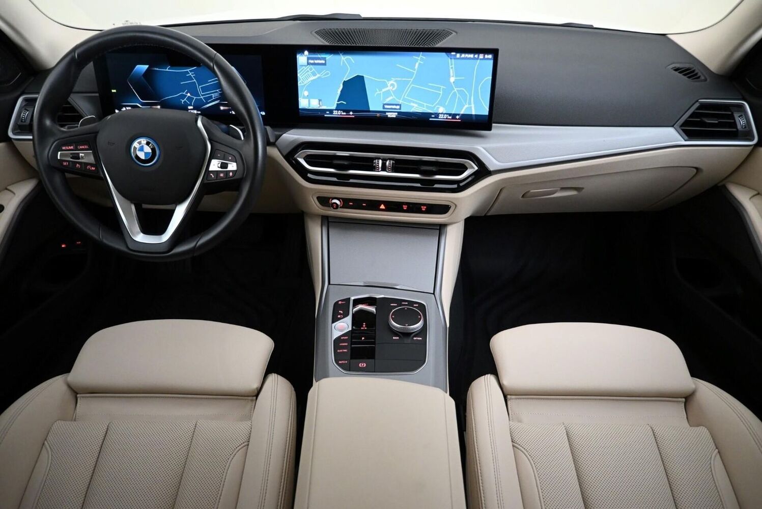 BMW 330 vaihtoauto