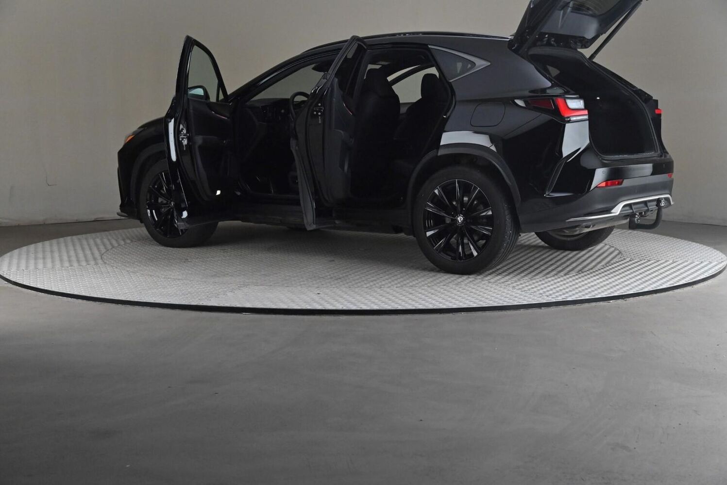 Lexus NX vaihtoauto