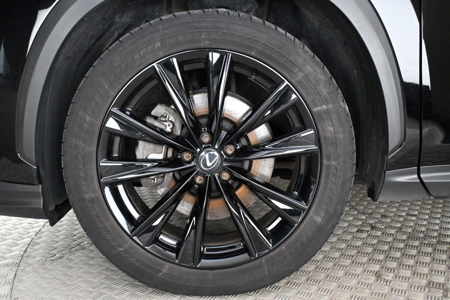 Lexus NX vaihtoauto