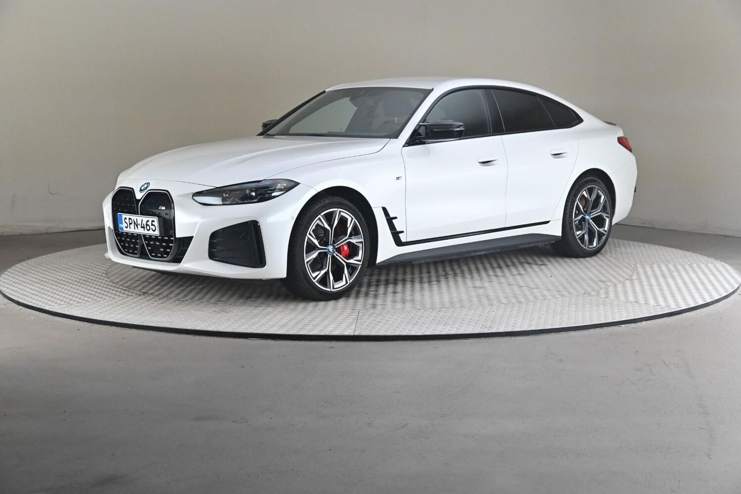 BMW i4 vaihtoauto