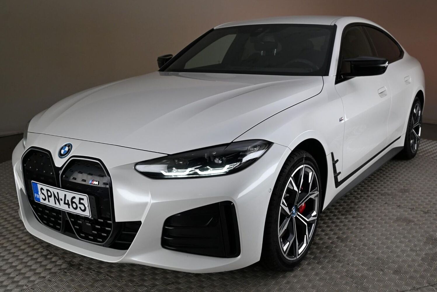 BMW i4 vaihtoauto