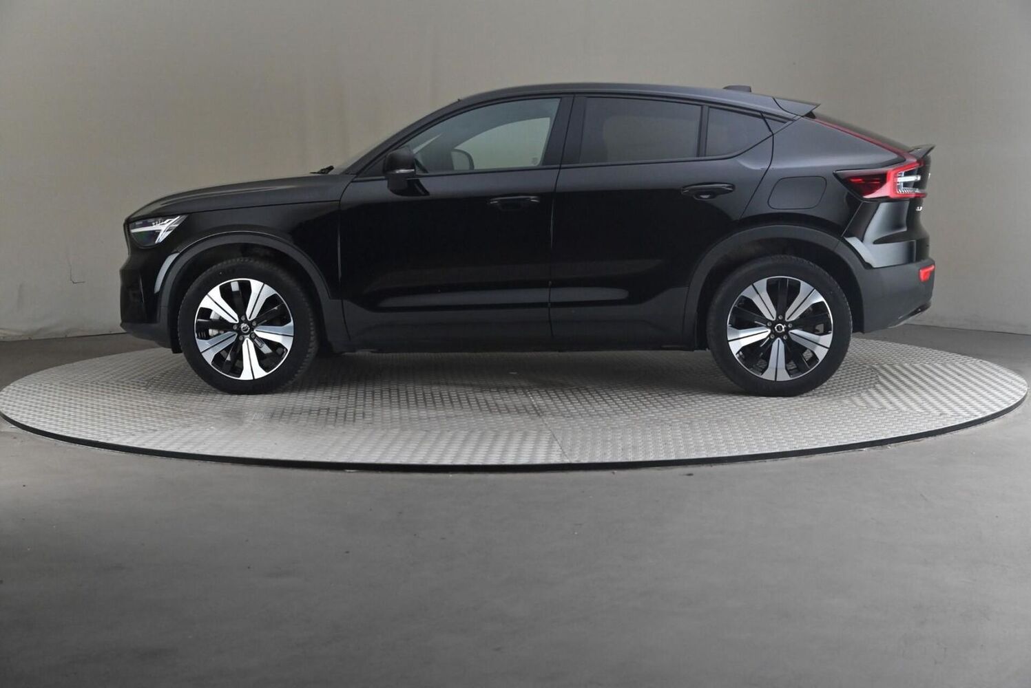 Volvo C40 vaihtoauto