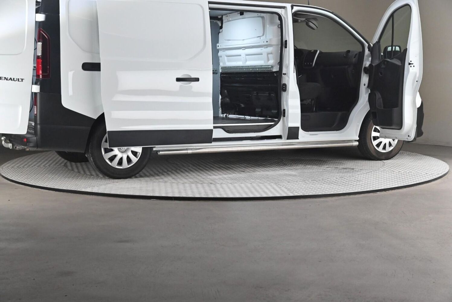 Renault Trafic vaihtoauto