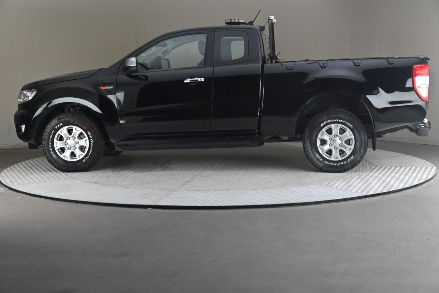 Ford Ranger vaihtoauto