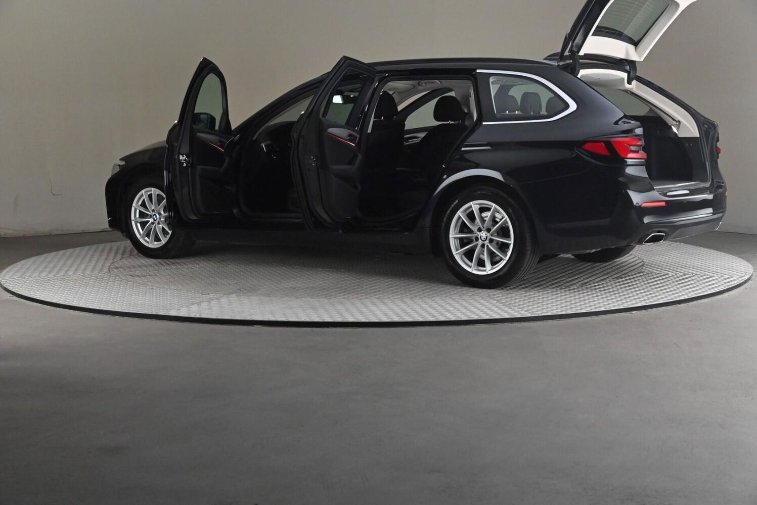 BMW 520 vaihtoauto