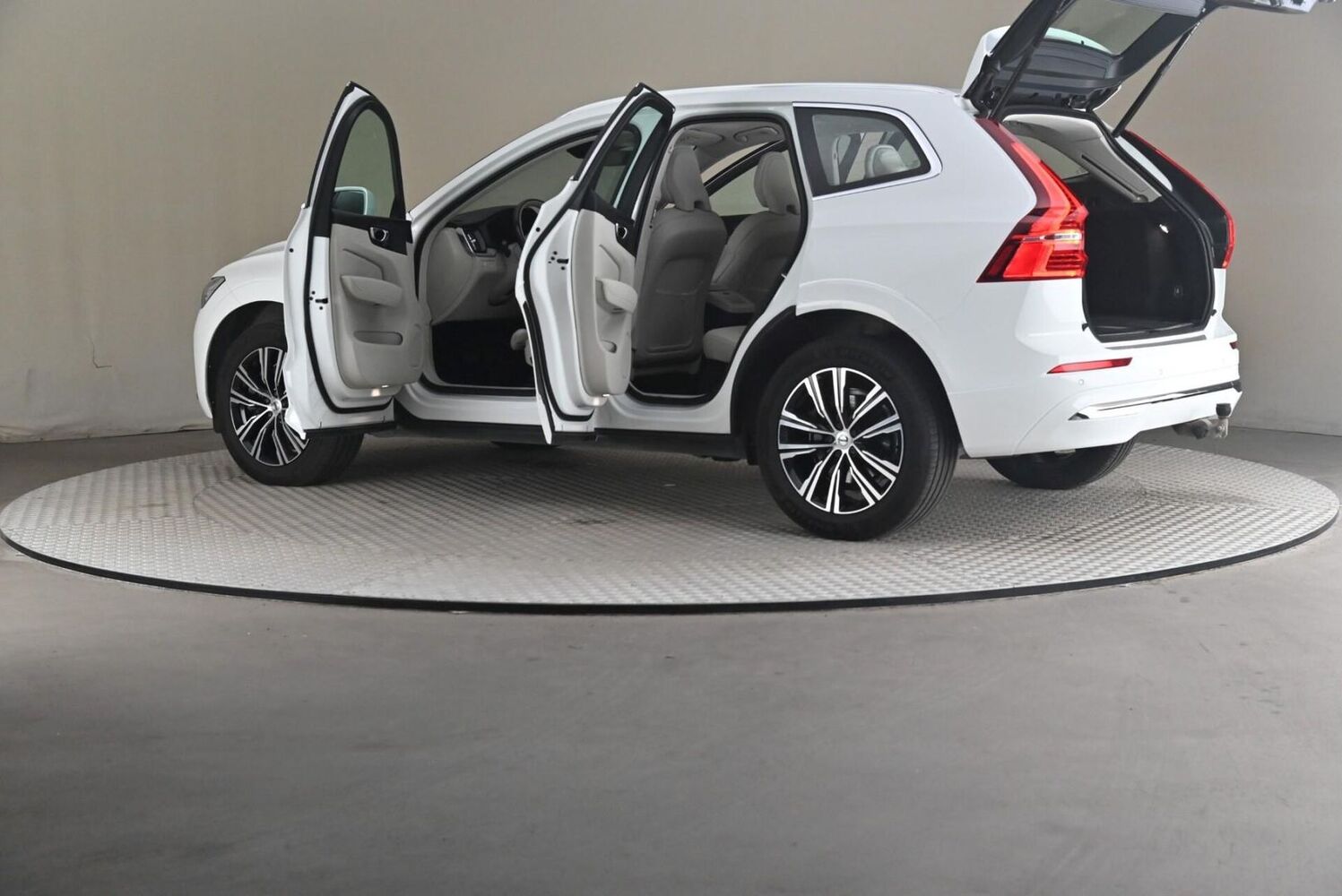 Volvo XC60 vaihtoauto