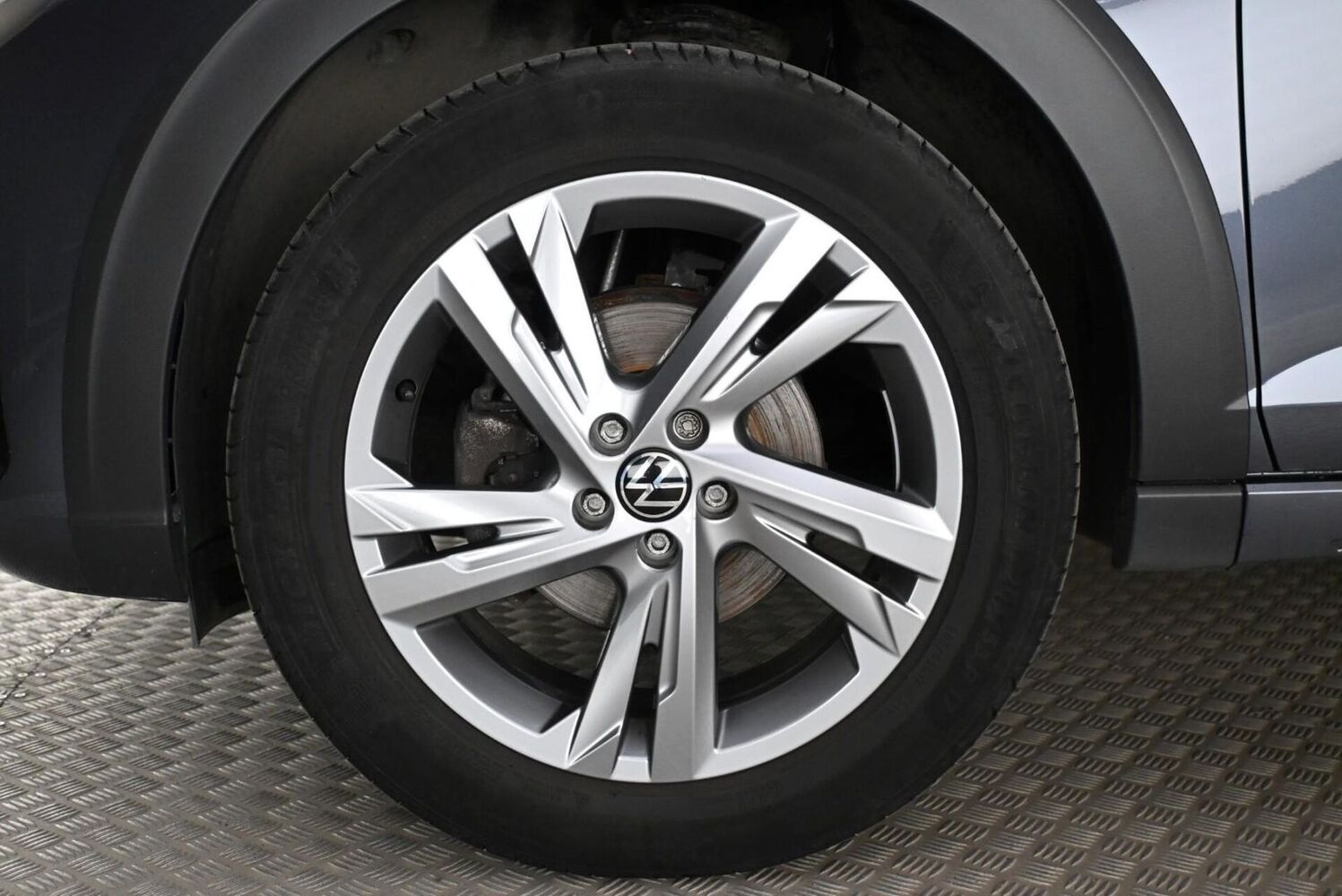 Volkswagen Taigo vaihtoauto