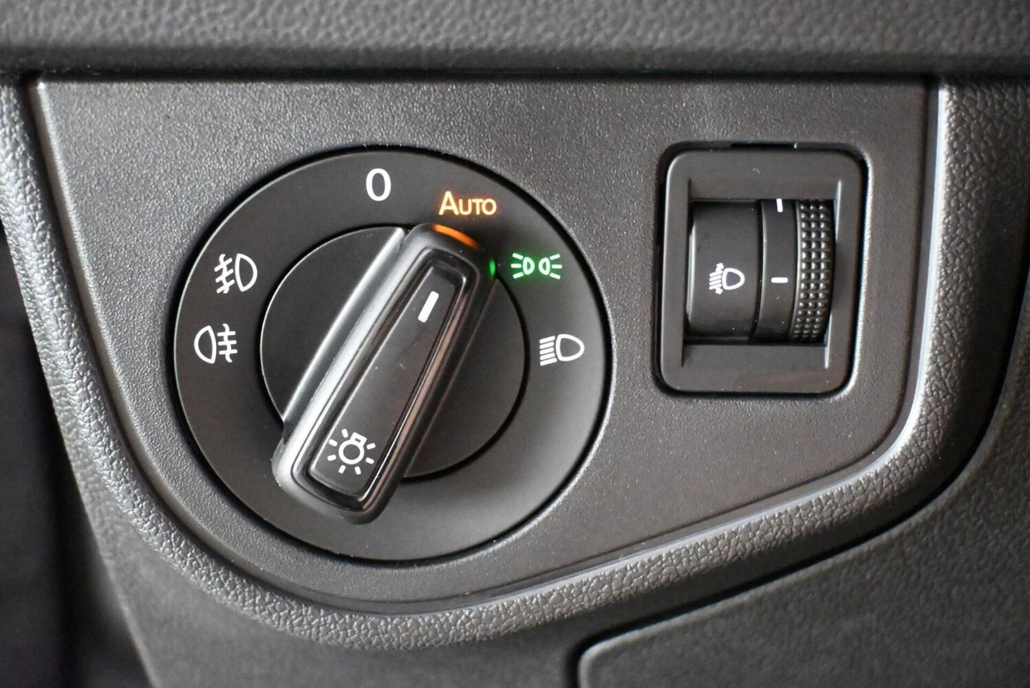Volkswagen Taigo vaihtoauto