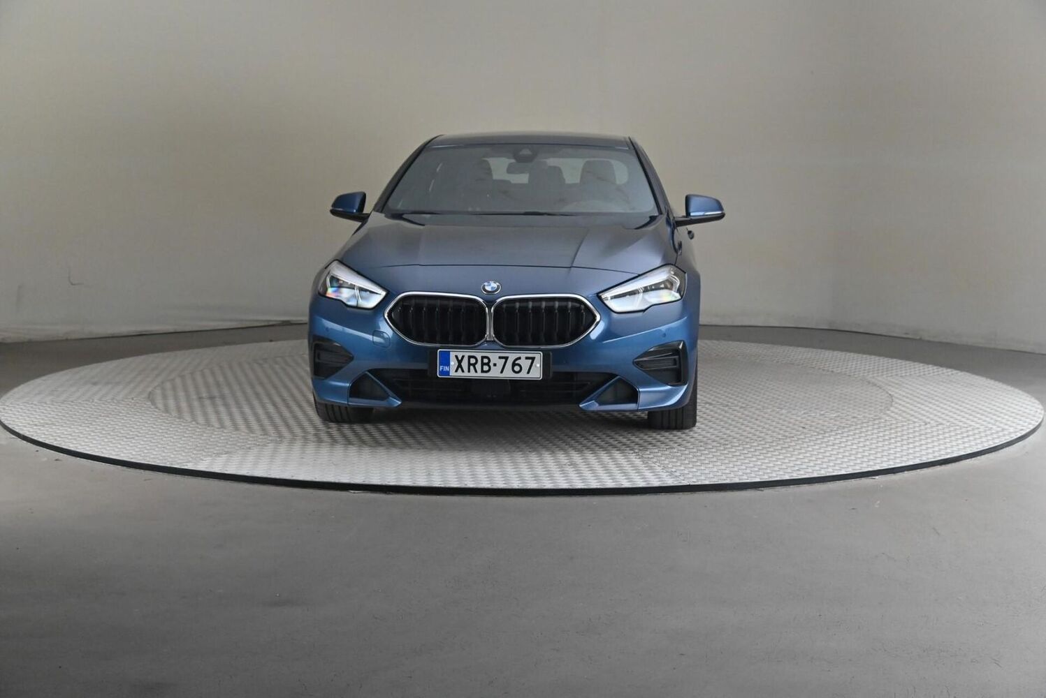 BMW 218 vaihtoauto