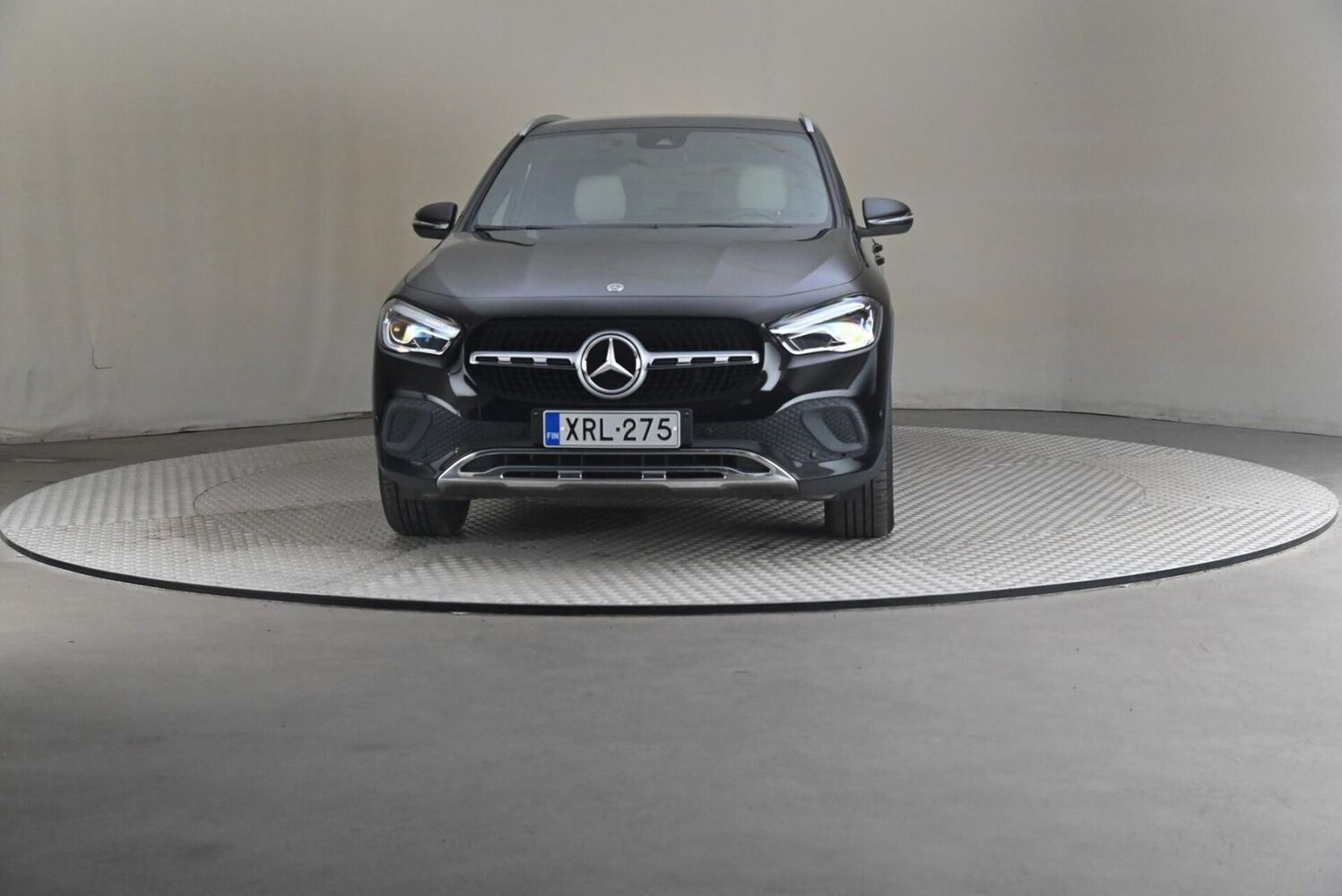 Mercedes-Benz GLA vaihtoauto