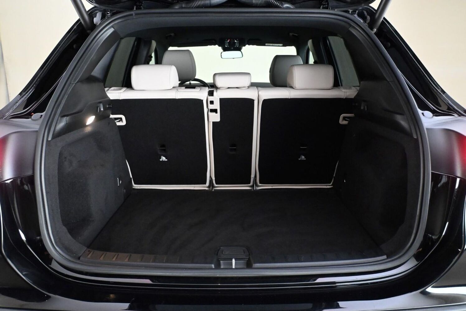 Mercedes-Benz GLA vaihtoauto