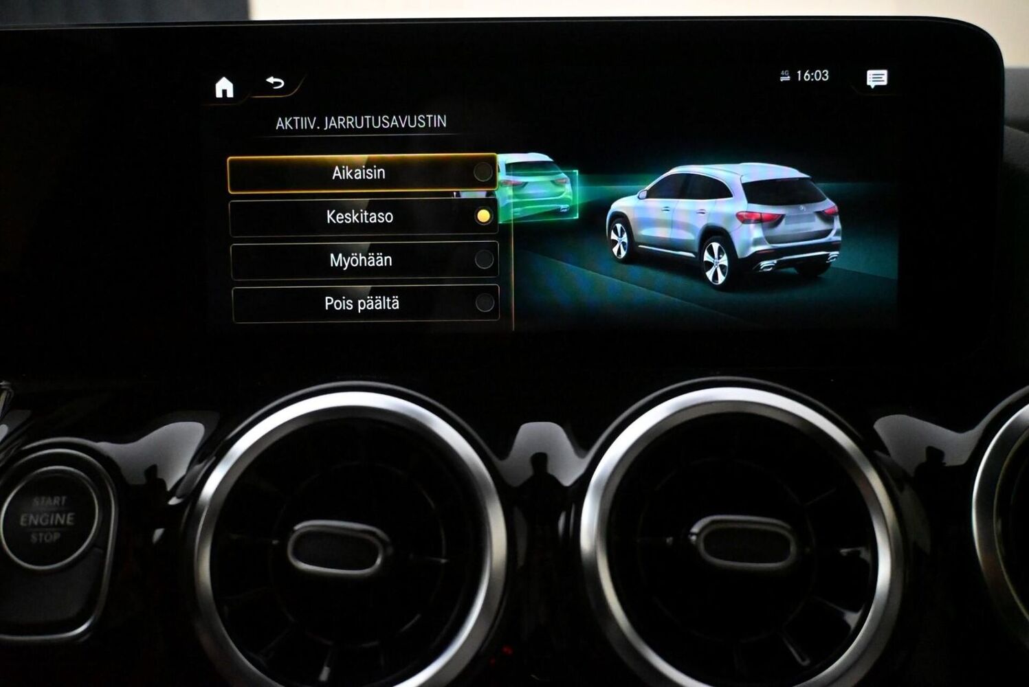 Mercedes-Benz GLA vaihtoauto