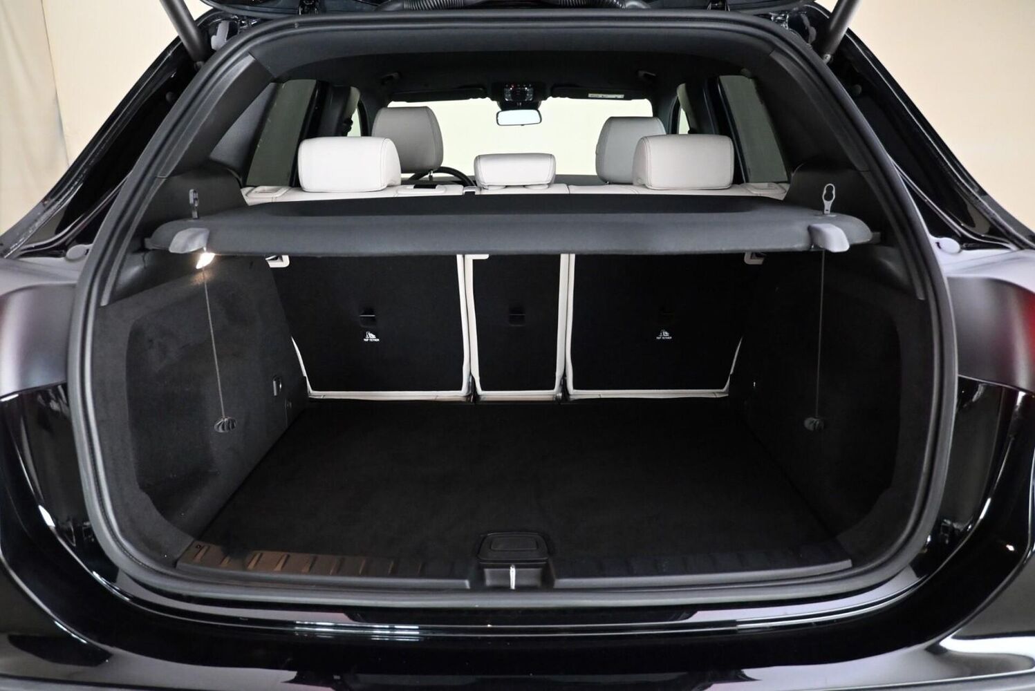 Mercedes-Benz GLA vaihtoauto