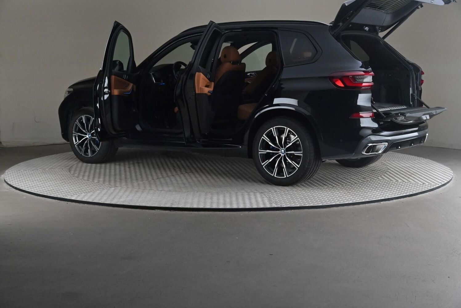 BMW X5 vaihtoauto