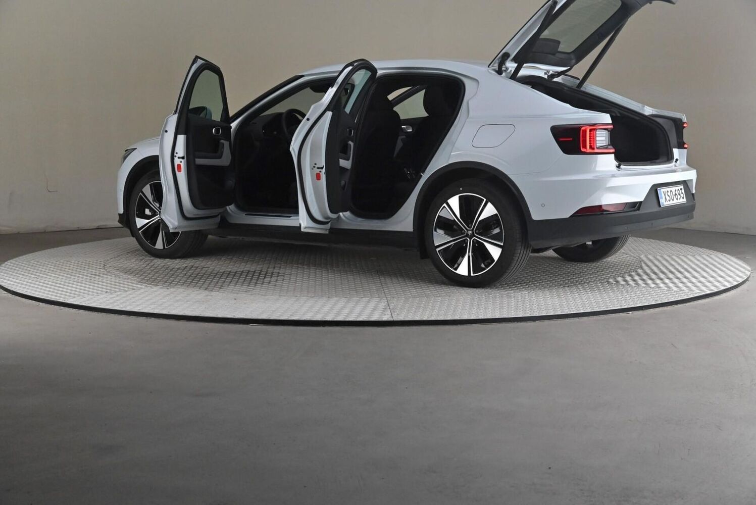 Polestar 2 vaihtoauto