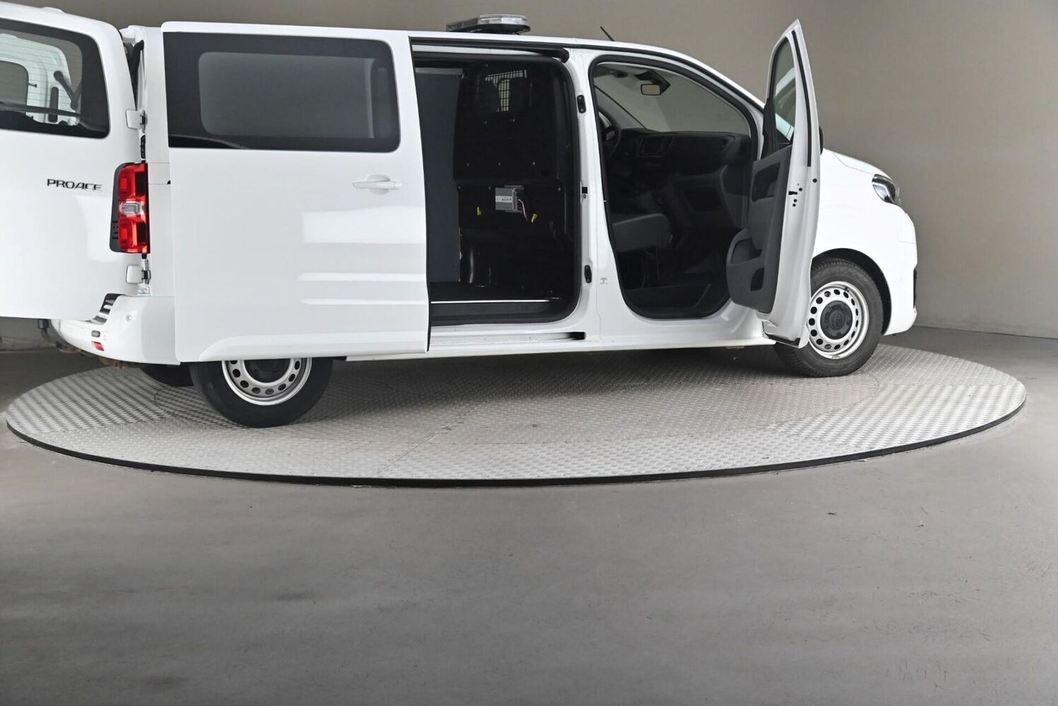 Toyota Proace vaihtoauto