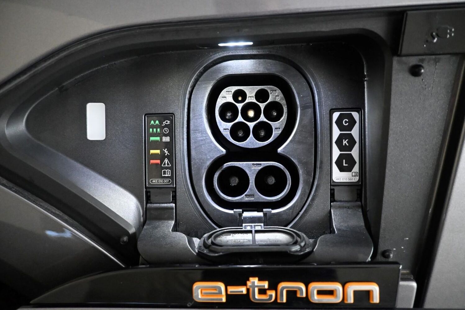 Audi e-tron vaihtoauto