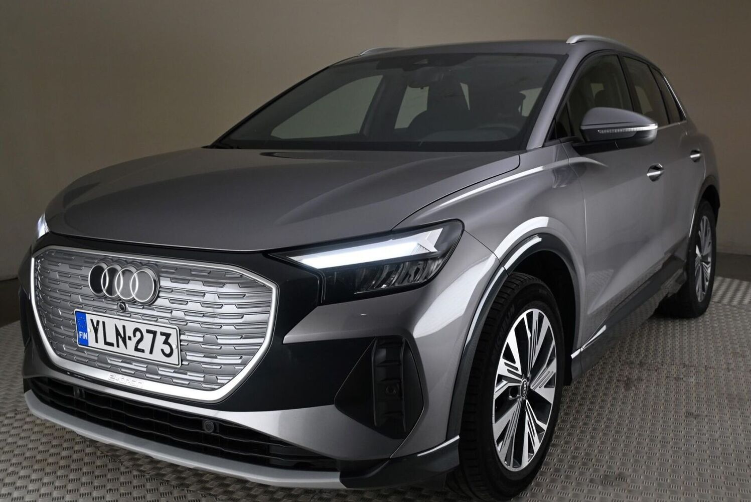 Audi Q4 e-tron vaihtoauto