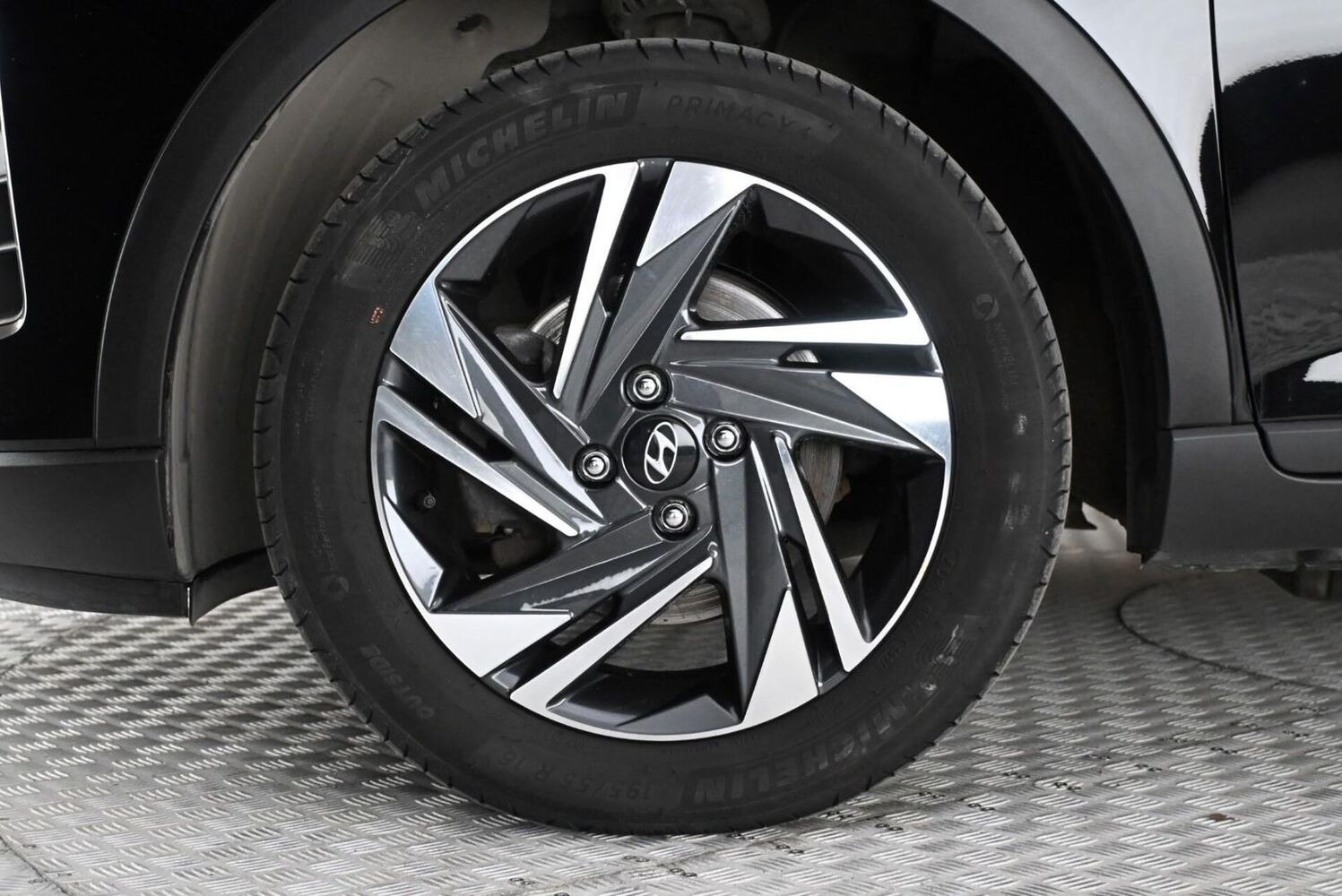 Hyundai Bayon vaihtoauto