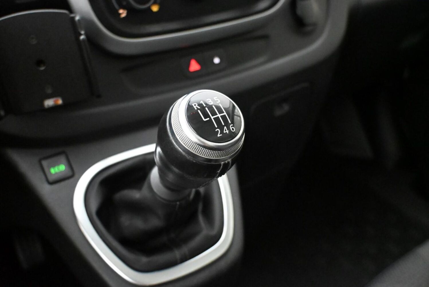 Renault Trafic vaihtoauto