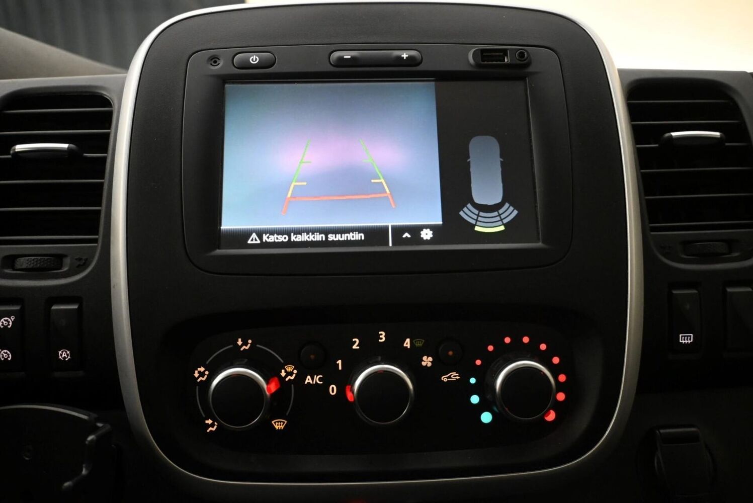 Renault Trafic vaihtoauto