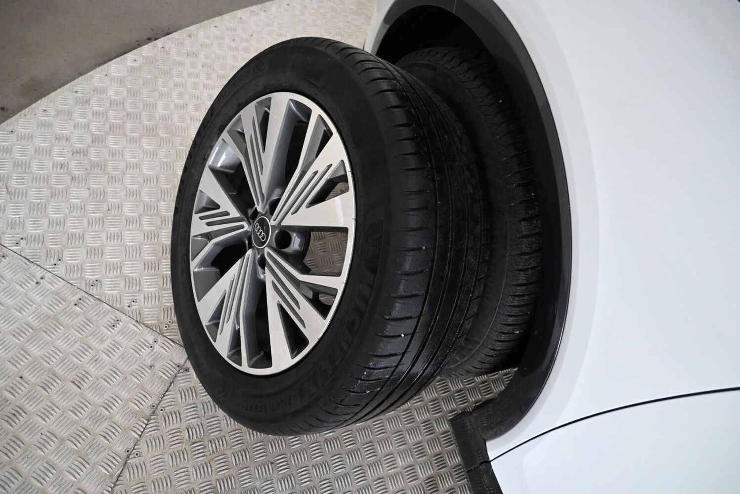 Audi Q4 e-tron vaihtoauto