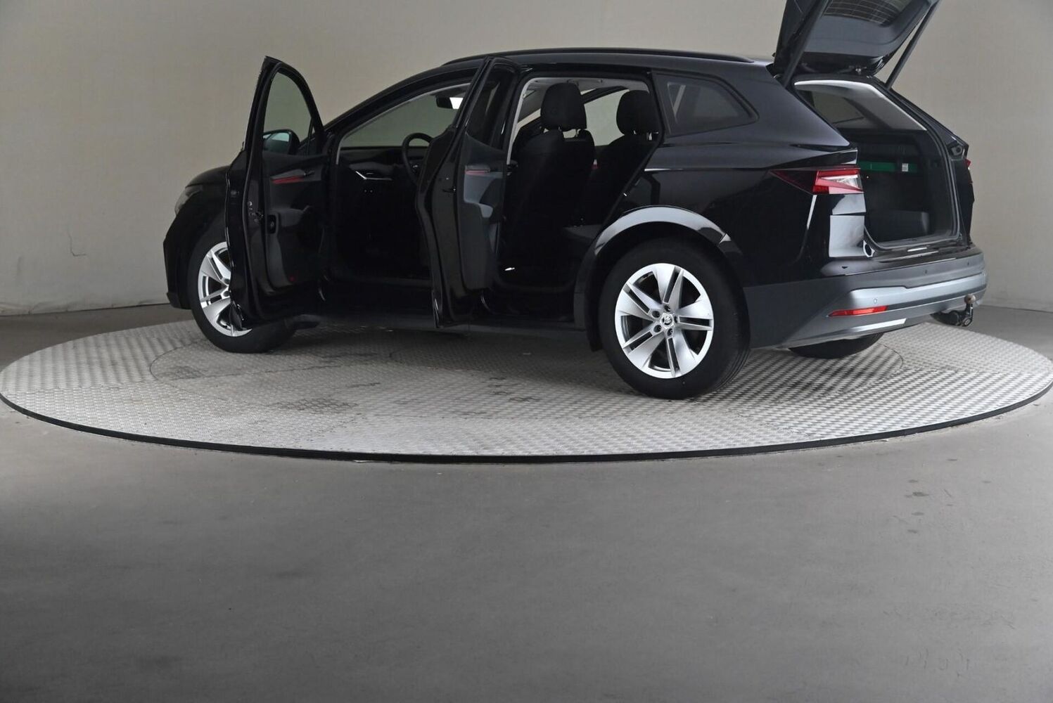 Skoda Enyaq vaihtoauto